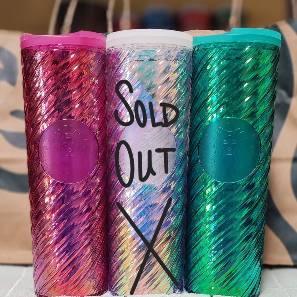 Starbucks swirl textured holiday 2022 cups